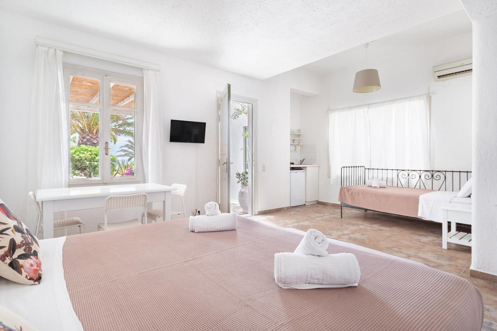 Fos Apartments Mykonos Agios Ioannis Diakoftis Extérieur photo